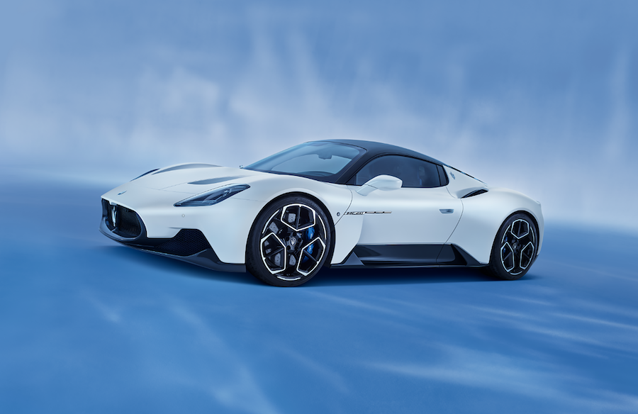 drivingthenatio's tweet photo. #Maserati #engine #F1 #technology for a road car #MaseratiMMXX
#MaseratiMC20engine #nutteno #maseartinutteno #F1engine #sportscar #wwcoty @Maserati_HQ
@MaseratiNews
#lxuury #design #cardesigner #italy @azzurri
#bellisimo #mc20 #mmxx #maseratimc20 https://t.co/lfBwIA8S0g https://t.co/MOfQgnAoD5