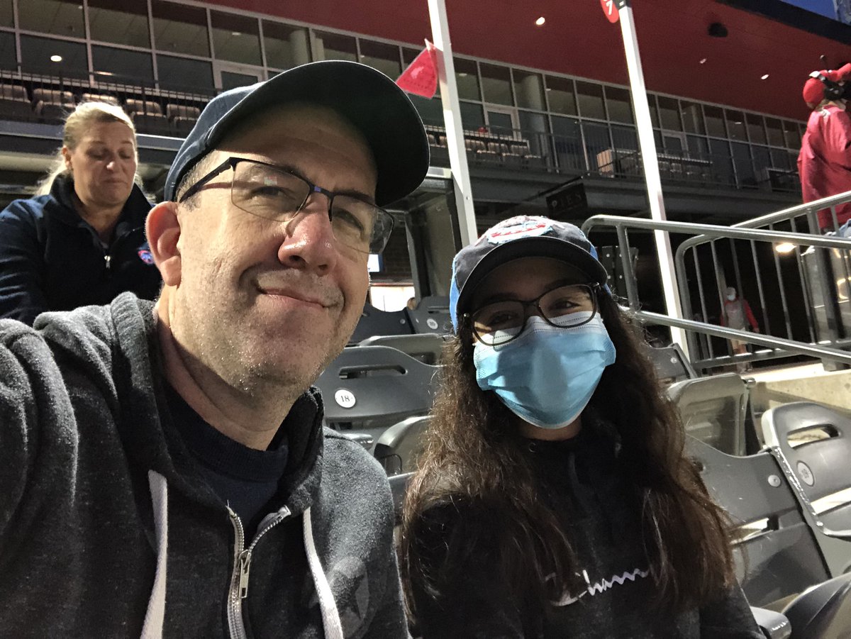 rebelbasecard's tweet photo. Chilly but great game at Impact Field between #thechicagodogs and the Canaries. #noketchup https://t.co/d09dXvmpDk