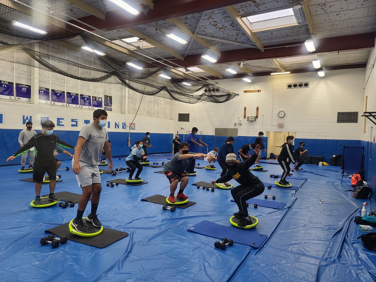 Full Body and Conditioning Workout on our first of twenty IHSA Fall Contact Days. 
Awesome turnout and a great way to start it all off. 
An amazing day to be a Royal Wrestler.
<a href="/LarkinRoyals1/">Larkin Athletics & Activities</a> <a href="/LarkinBoosters/">Larkin Boosters</a>