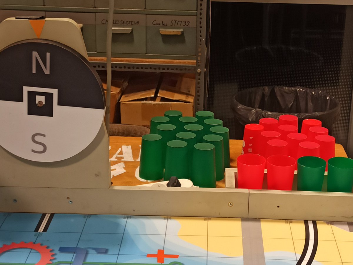 Petite soirée code au <a href="/ESEORobot/">Club robot ESEO</a>  !!!