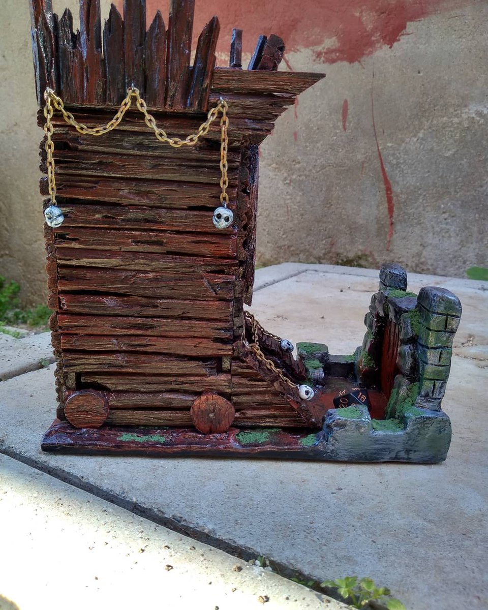 RayAlva43094555's tweet photo. DiceTower edición Torre de Asedio Goblin...
Tamaño: 23x21 cm (incluyendo la base)
Valor: $45.000
#DungeonsAndDragons
#Dices #Dados #CalabozosYDragones #DiceTower #TorreDeDados #TorreDeAsedio #DnD #HechoAMano #HandMade #SiegeTower #FantasyArt #Fantasy #Fantasia #Goblins #Maqueta https://t.co/Jxmoct8Qle