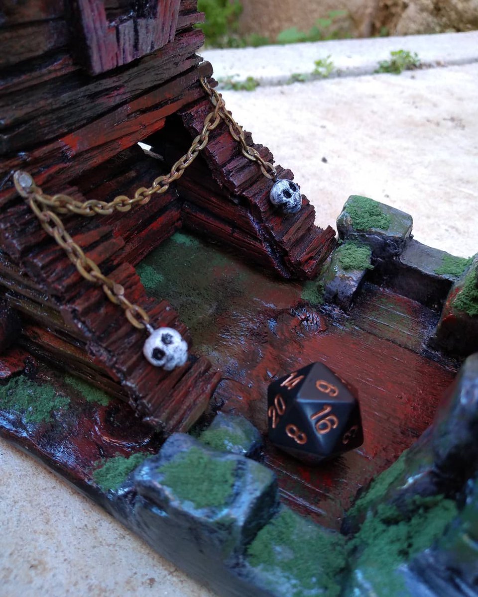 RayAlva43094555's tweet photo. DiceTower edición Torre de Asedio Goblin...
Tamaño: 23x21 cm (incluyendo la base)
Valor: $45.000
#DungeonsAndDragons
#Dices #Dados #CalabozosYDragones #DiceTower #TorreDeDados #TorreDeAsedio #DnD #HechoAMano #HandMade #SiegeTower #FantasyArt #Fantasy #Fantasia #Goblins #Maqueta https://t.co/Jxmoct8Qle