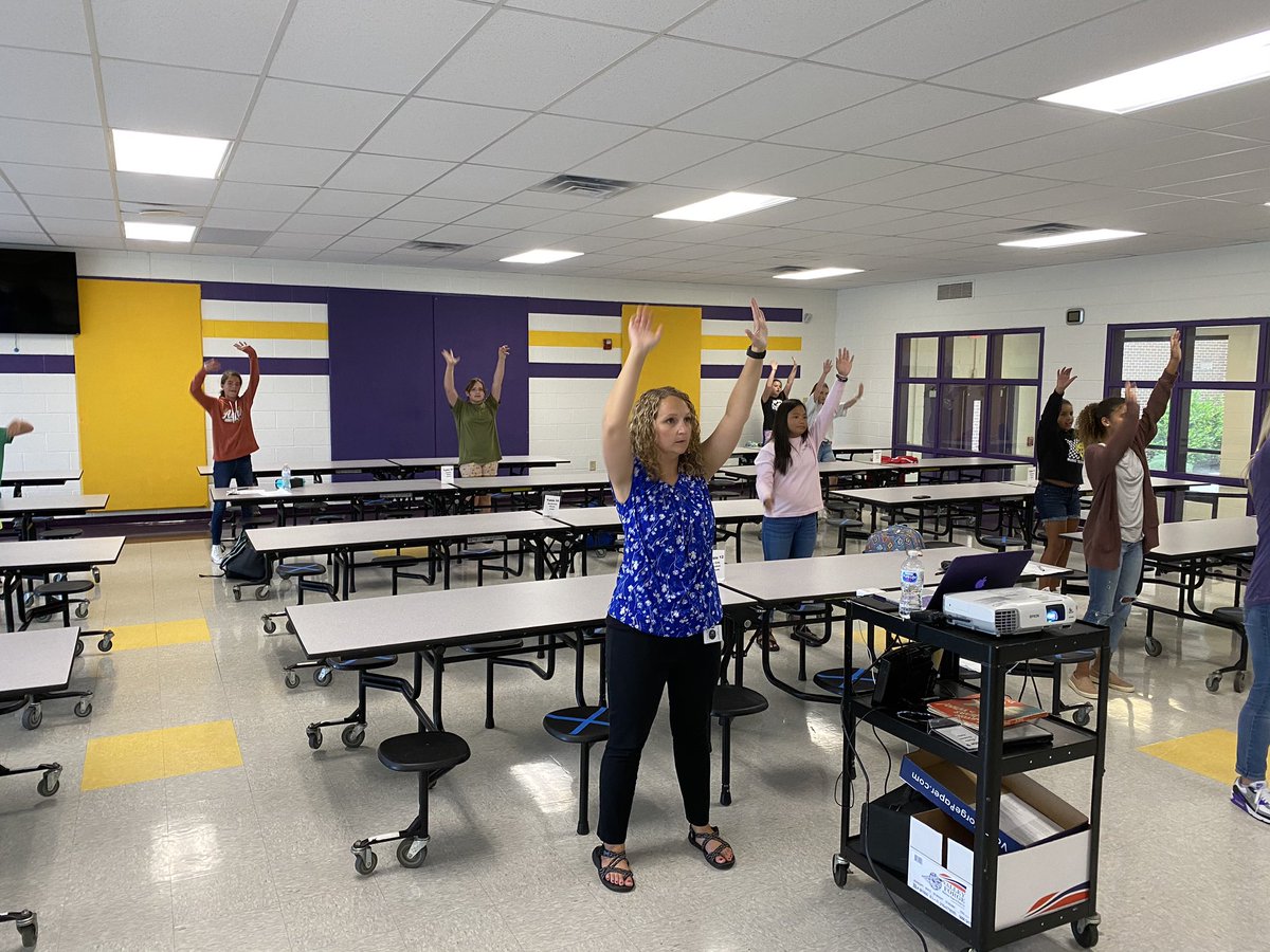 PhillyWarriors's tweet photo. What is PES LAUNCH?? 

Ross is building a robot from schematics with @bethrsandidge , 3D printer is running mask straps for local needs, @CoachBigBuse the boys are building a kitchen island, and @KellyDJones4 and @nikkinakay83 are doing Show Choir choreography 

💜💛@KProaps https://t.co/KM5dfCZ7U2