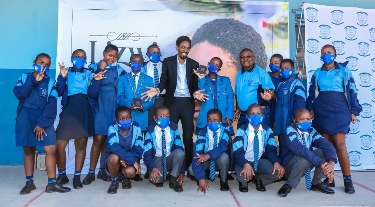 simphiwe shembe tweet media