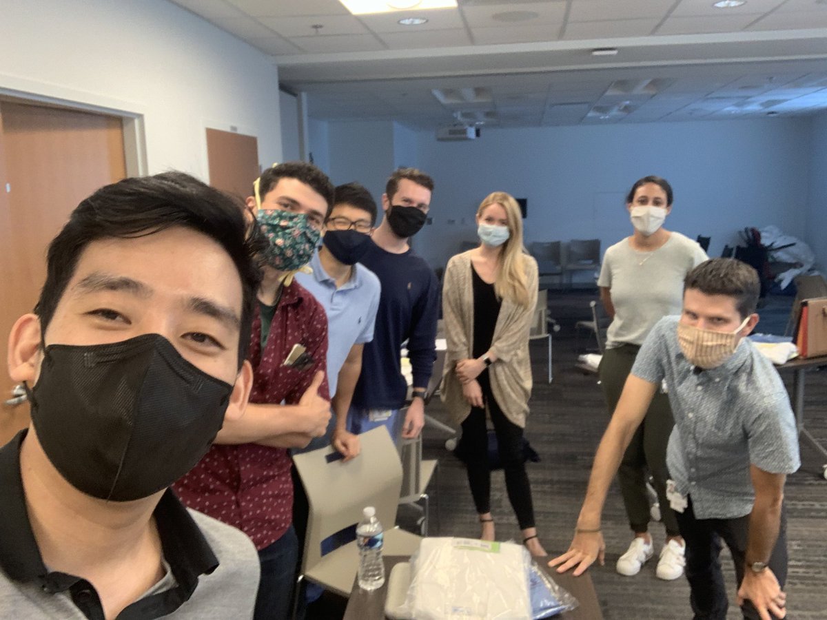 EmoryAnesthesia's tweet photo. Didactic Wednesdayโs ๐ค @EmoryAnesthesia
AM: Zoom sessions ๐ป
PM: In-person didactics ๐๐ผ
#internlyfe https://t.co/oFSStsdzjR