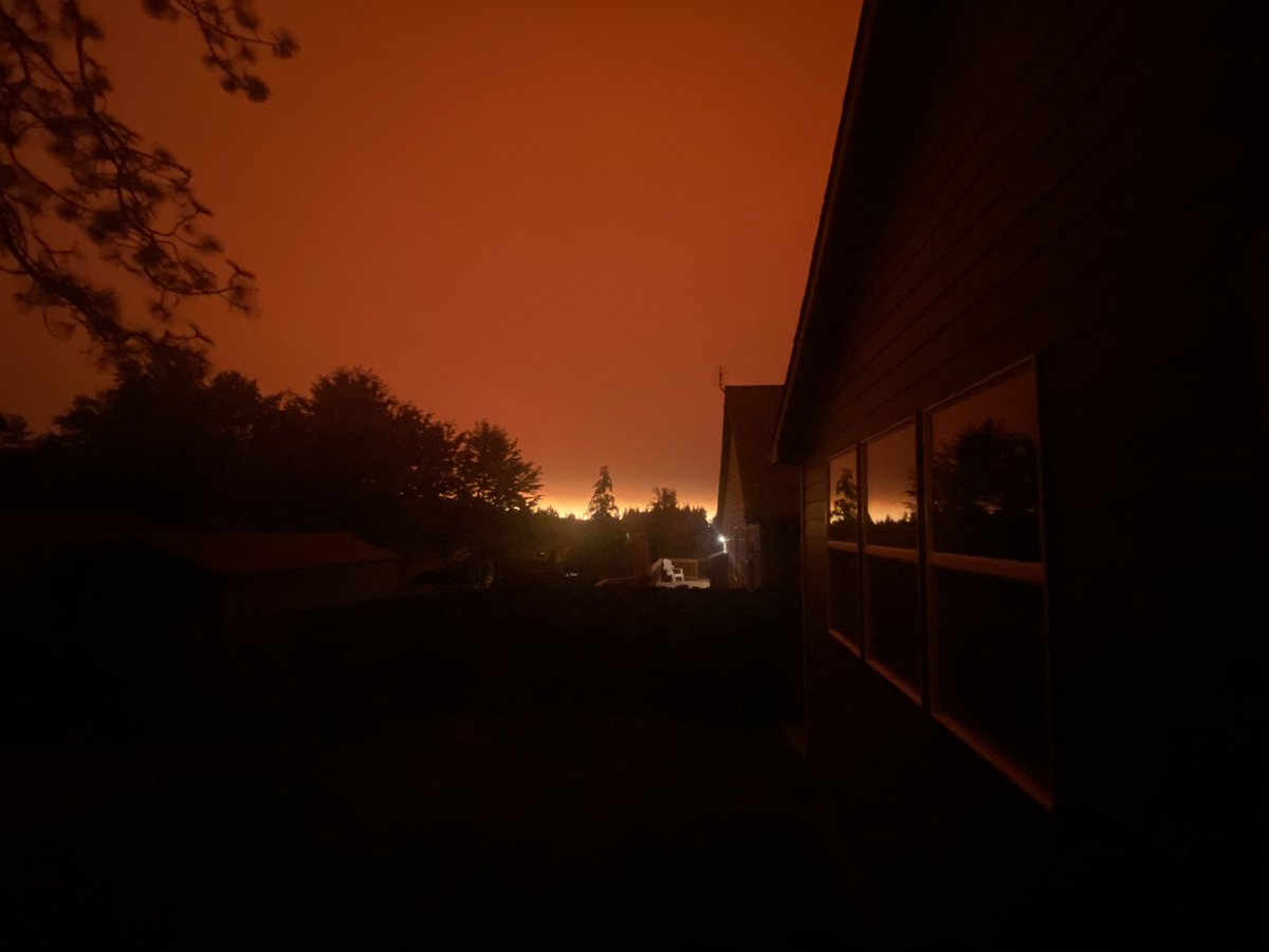 View of the Oregon firestorms from the backyard. In all my firefighting years I’ve never seen this eerie red glow in the sky. Red and darkness. #OregonFires2020 #NoFilters #redglow