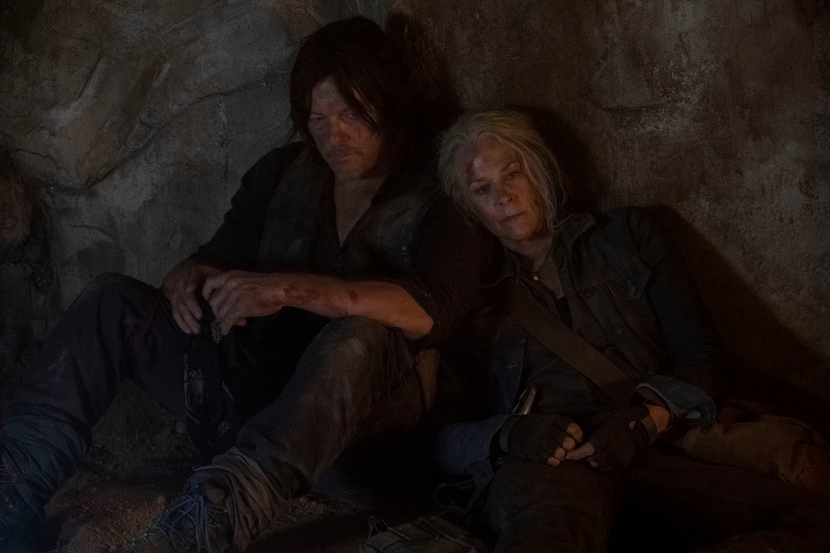 WalkingDead_AMC's tweet photo. Carol: I’m serious, you don’t know me.
Daryl: Yep, you keep tellin’ yourself that. #TWD https://t.co/oHAn7cLKPM