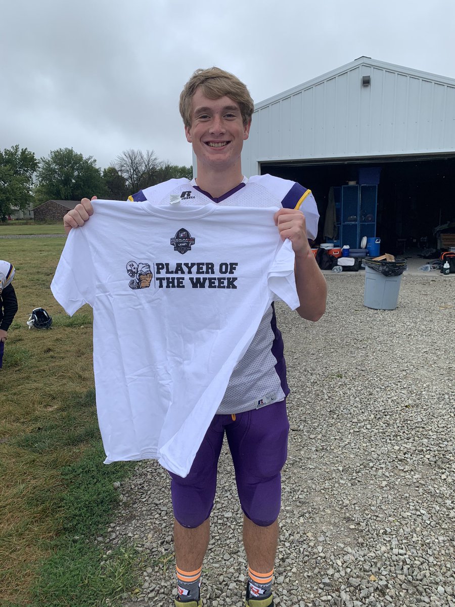 Murray Mustang Football Zack Belden receives his Podium Ink Player of the Week shirt for his week 2 performance over Melcher-Dallas. <a href="/ShaneMaples74/">Shawn Oaks</a> <a href="/clutchmanKS/">Keith Shields</a>
