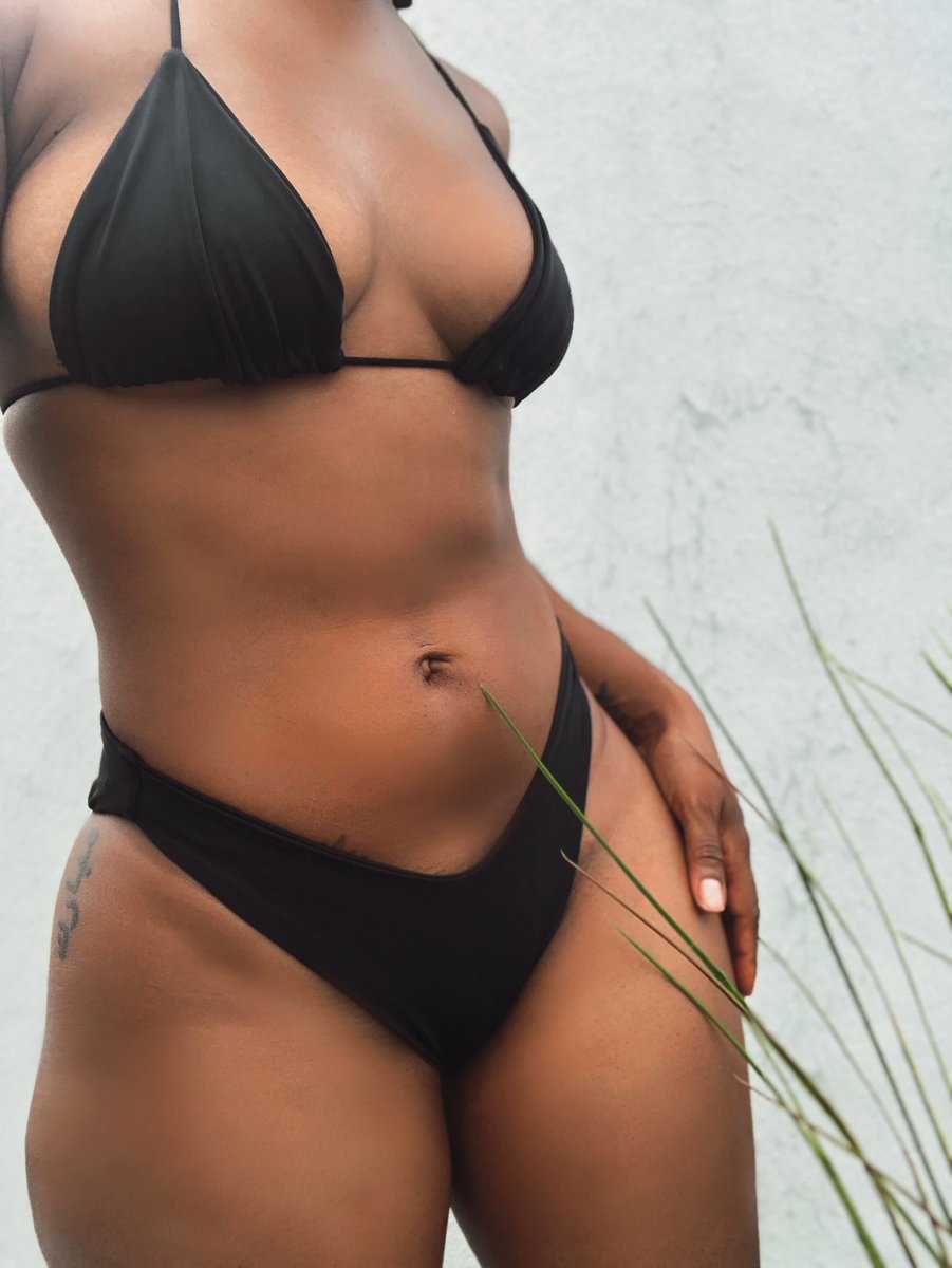 neishny's tweet photo. Yes our styles come in BLACK 🖤 https://t.co/ltft2smbi8