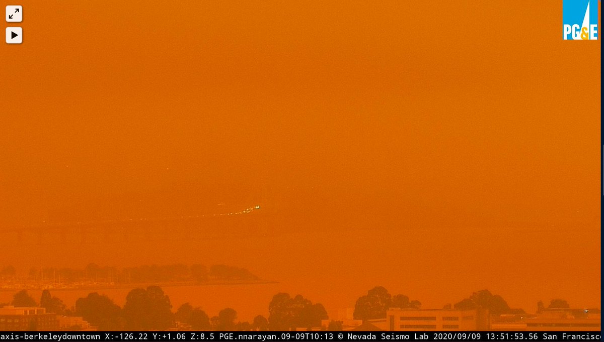 skydrama's tweet photo. All of the California webcams at this site are apocalyptic: https://t.co/77CJq4vGdT https://t.co/XYZLampfAZ
