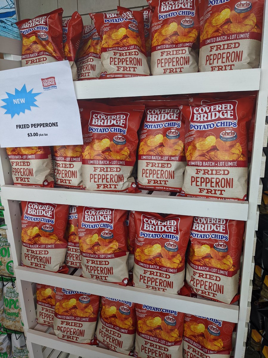 CBchips's tweet photo. Our Chris Brother's Fried Pepperoni chips are still flying off the shelves! Get them while you can folks π€ π₯ π π
Photo is from our gift shop in Waterville which is open: Monday- Friday 8:30am - 4:30pm π
#coveredbridgechips #friedpepperoni #chrisbrothers #MadeInCanada https://t.co/816xRl2Ro6