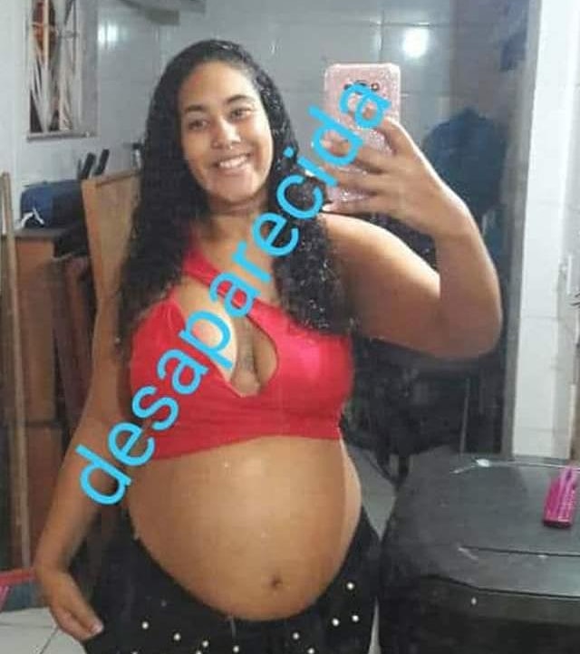 Cintyapedro13's tweet photo. Essa menina está desaparecida dês da última Quinta feira , ela está grávida de 8 meses quem puder dar rt ficaremos muito grato
#voltatata https://t.co/dKOYayO7U1