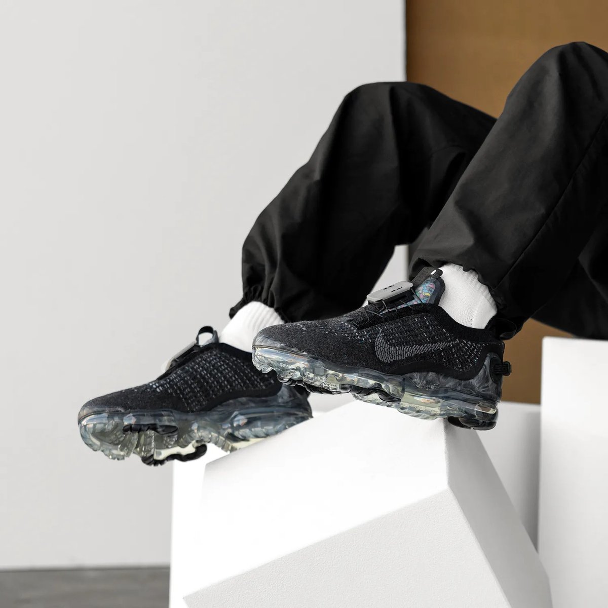 nike air vapormax 2020 fk black