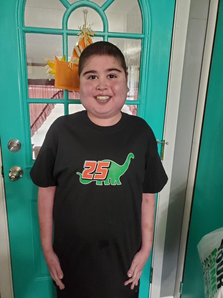 DeniseWhitlatch's tweet photo. Dakota day 8 of school. Wearing his @michaelself @VenturiniMotor shirt. #loveshisshirts #TeamDakota #needsmore https://t.co/7aBSN1gCrj