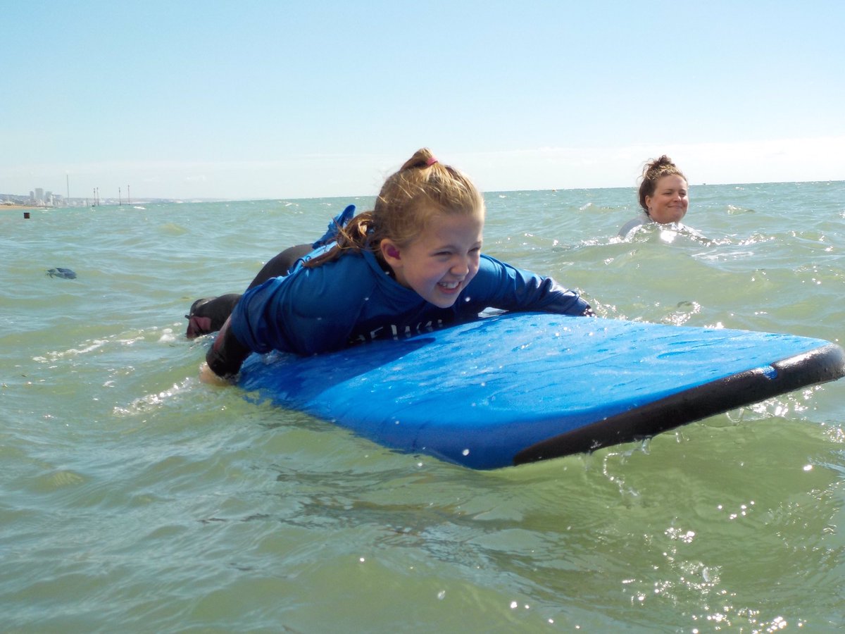 DPJMills's tweet photo. So good to be back in the water with amazing young surfers like this one. Our #Brighton #WaveProject surf club and #surftherapy sessions are now in full swing again and we are loving it. #WaveProjectFamily #surfing #bluemind #ISTO https://t.co/gajRevf30w