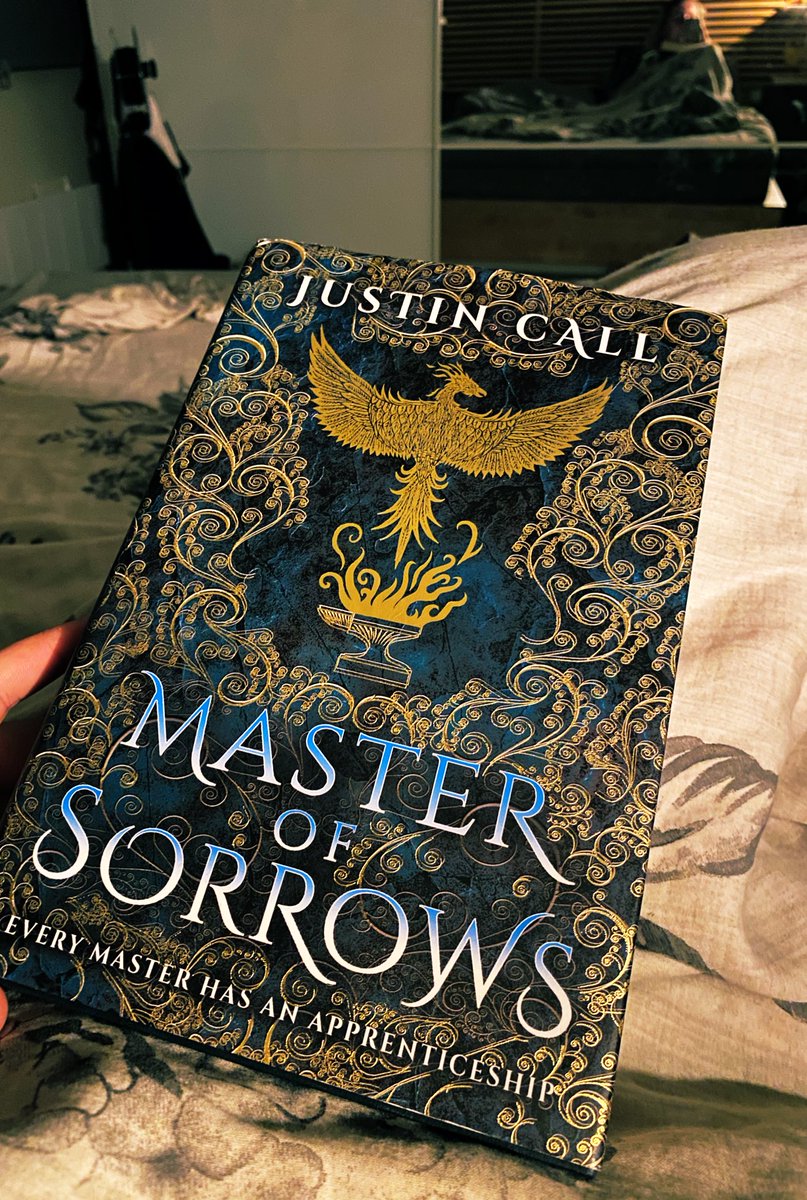 EmmaHiley2's tweet photo. Bedtime reading π #Reading #lovetoread #MasterofSorrows #BookWorm #bookbeforebed @Justin_T_Call https://t.co/sy4XuLZ6Fp