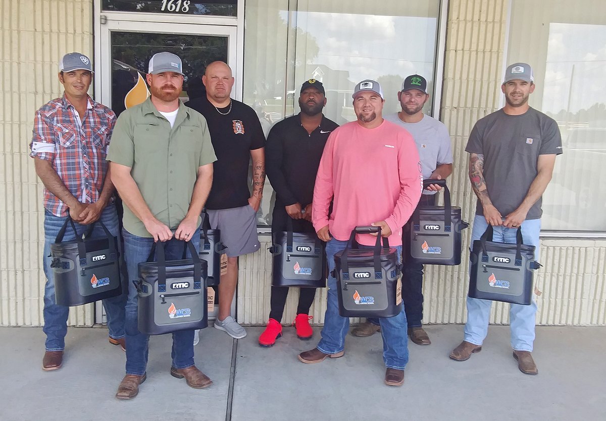 WCSchool79's tweet photo. Shout out to our Laurel Mississippi class, who received their free RTIC coolers for attending one of our September classes. Get a Free RTIC cooler if you register for any class in Sept. Register at https://t.co/Op3Fsu2iZZ or 713-849-7400. #WellControlSchool #VirtualTraining #RTIC https://t.co/Wgtd5eFuJB