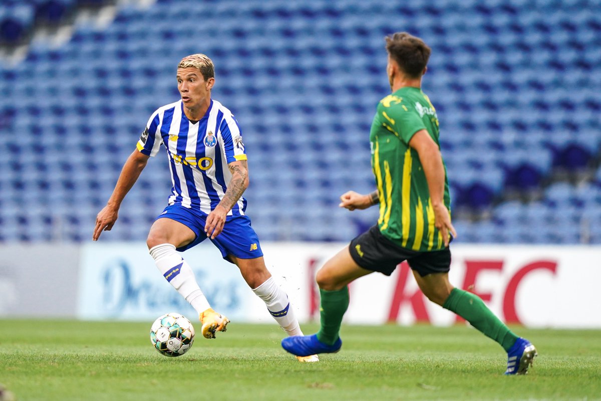 🔵⚪ Hoje recebemos o CD Tondela para um treino com jogo 
⚽ Uribe,  Taremi, Sérgio Oliveira e Soares 

#FCPorto #NaçãoPorto #PreSeason