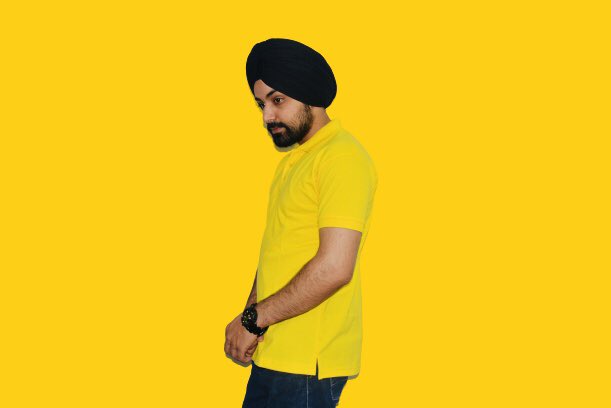 bamrazIndia's tweet photo. 🛍STOCK CLEARANCE SALE 🛍
~~~~~~~~~~~~~~~~~~~~~~~~~~
BAMRAZ™️ 
Polo Neck T-Shirt with Solid Wooden Neck Buttons⭕️
——————————————
SIZES AVAILABLE = M - L - XL - XXL
——————————————
#bamrazpolotshirt #bamrazcollartshirts
#bamraz 
#bamrazclothingbrand https://t.co/hWdK7XB8FZ