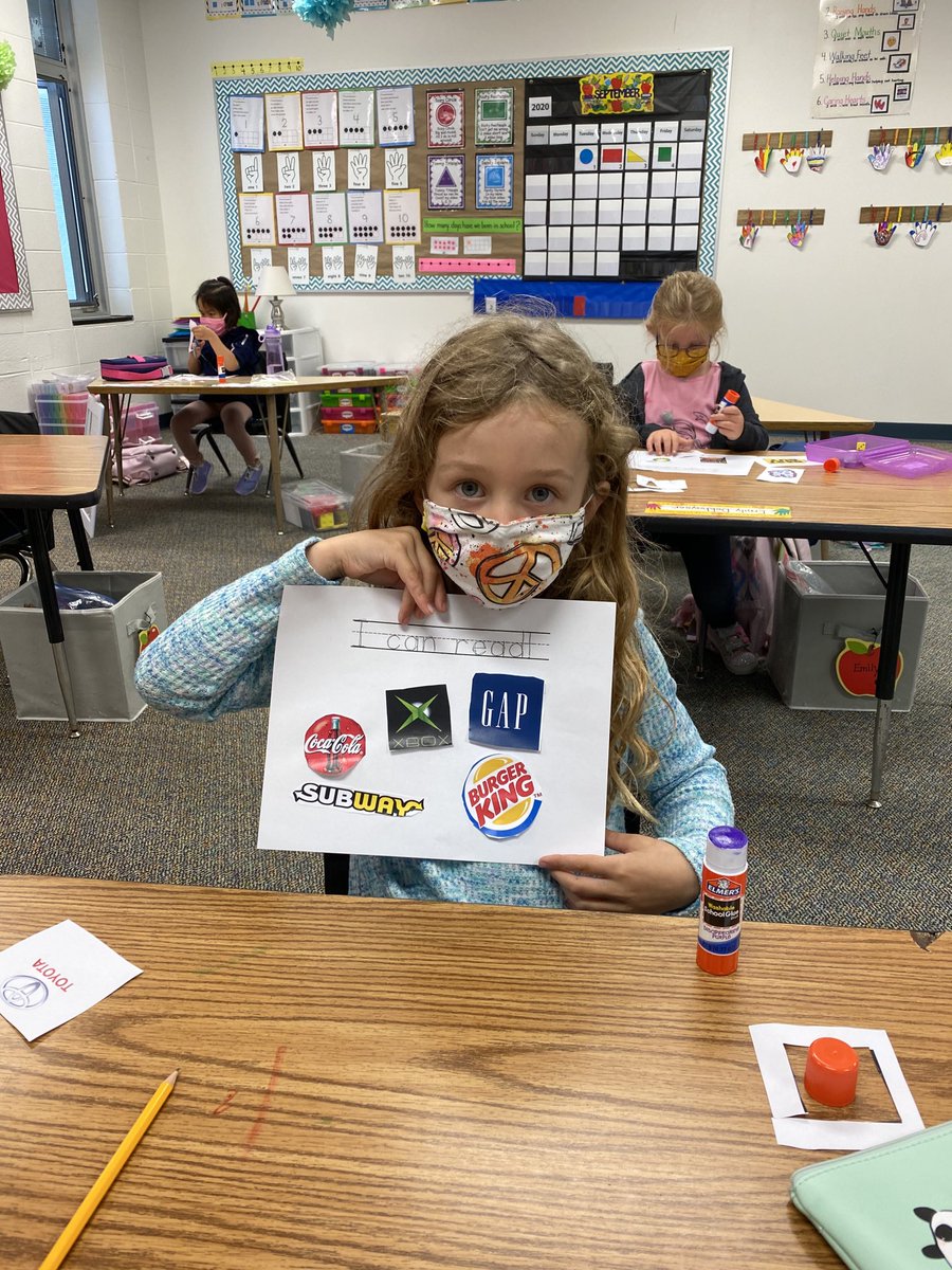 willowbrookKD's tweet photo. Reading environmental print. #d30learns #wbstrong https://t.co/ybkZFkrgC3