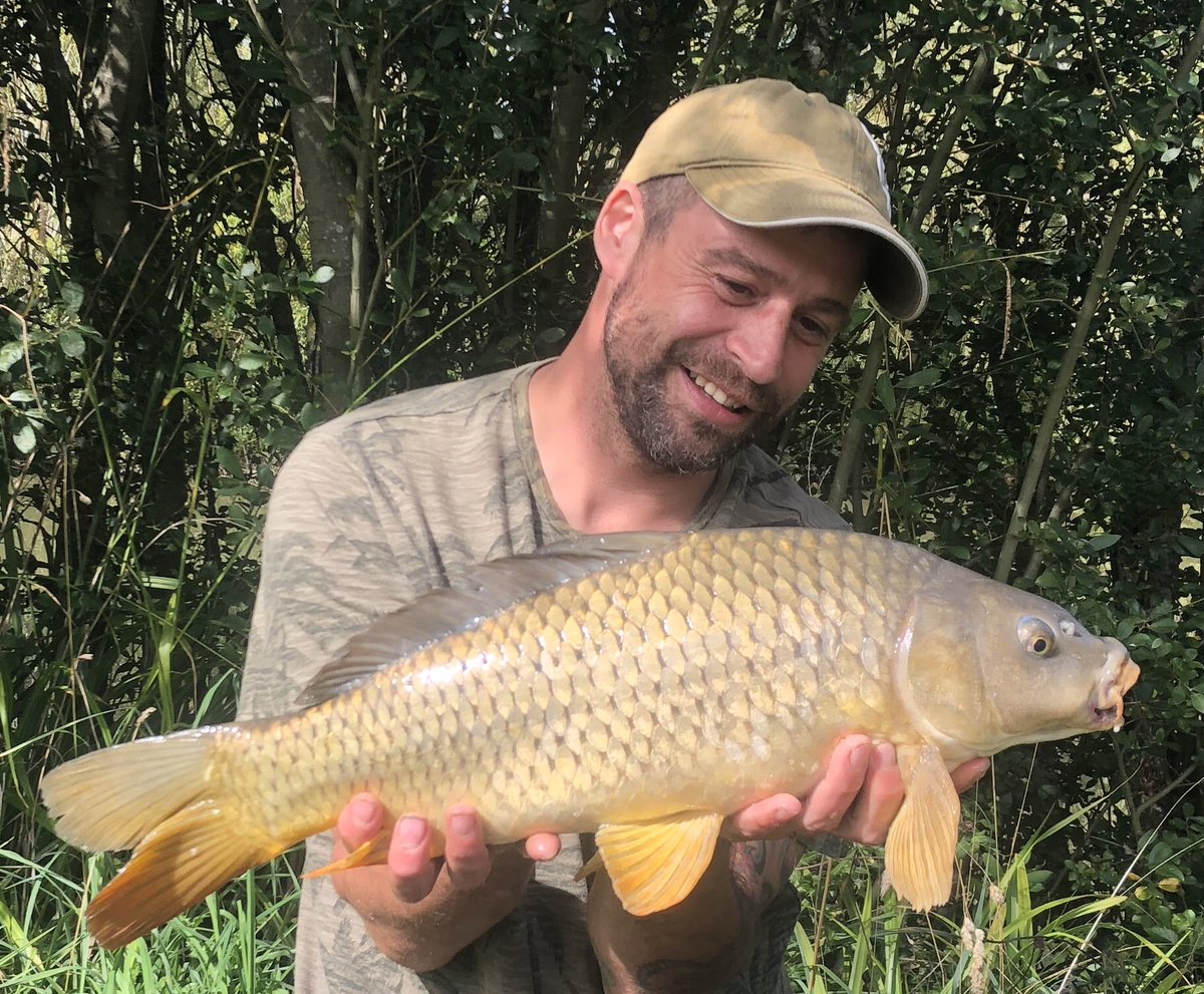 nigelhammonds83's tweet photo. Only9lb but much welcome klf from jhbaits doing it again https://t.co/mUVdTguB3B