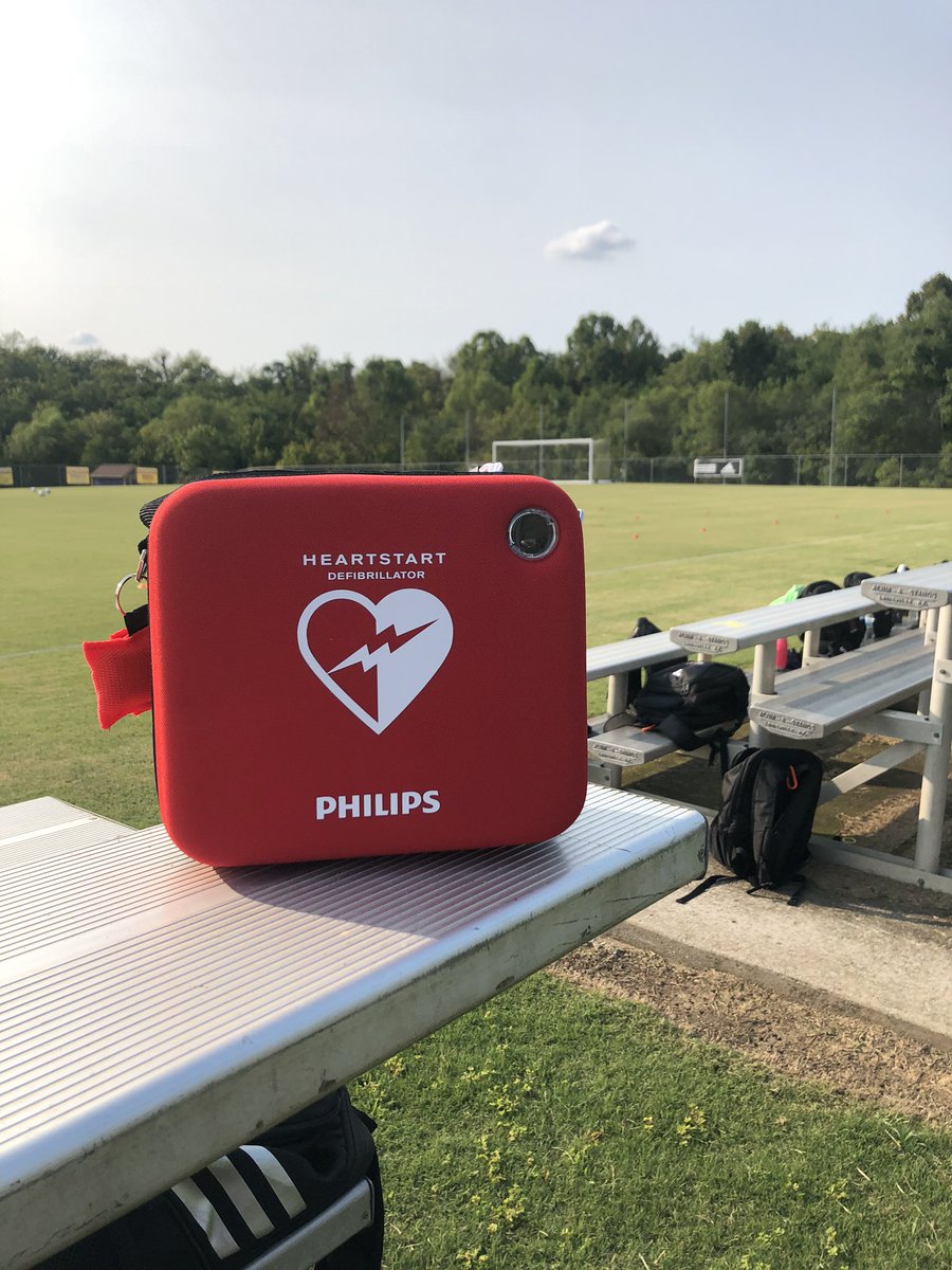 Smyrna_AT's tweet photo. I would like to thank @niittanyfan and @smyrna_soccer  for noticing the need for an additional AED at our soccer field and making it happen. The safety of our athletes is our priority. https://t.co/xijI9SHU7x