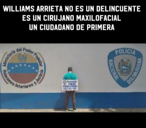 EdithTenia's tweet photo. Siguen los atropellos de las fuerzas de seguridad contra los ciudadanos que levanta su voz #GNazional #PNB #LiberenAWilliams https://t.co/OhIwJySS6U