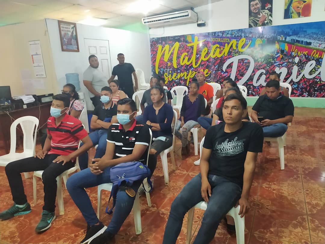 JS_Mateare's tweet photo. #OrgulloPatrio
Taller con jóvenes de la JS de Mateare sobre acuicultura en coordinación con el movimiento Ambientalista Guardabaranco departamental e INPESCA
#GranPuebloGrandesVictorias
#ManaguaSandinista https://t.co/lry927tJCz