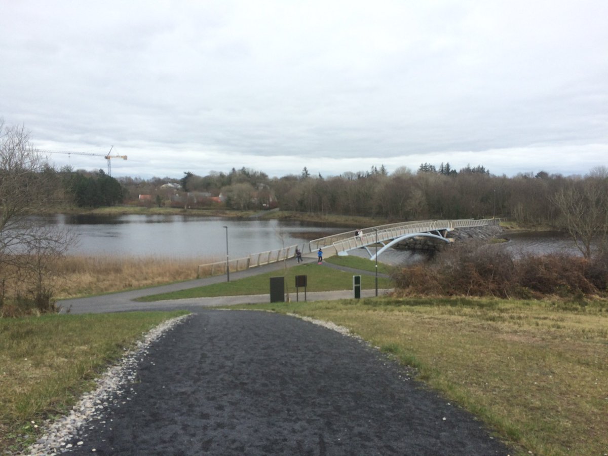 IrishCycle's tweet image. 6 reasons mandatory helmets are not a good idea for Mayo greenways irishcycle.com/2020/09/09/6-r…