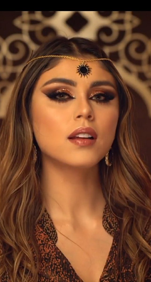 PauGalindofan's tweet photo. Nuevo IGTV LO AMO❤❤
#KCAMexico #PautipsStyle https://t.co/0Ra3yzgux8