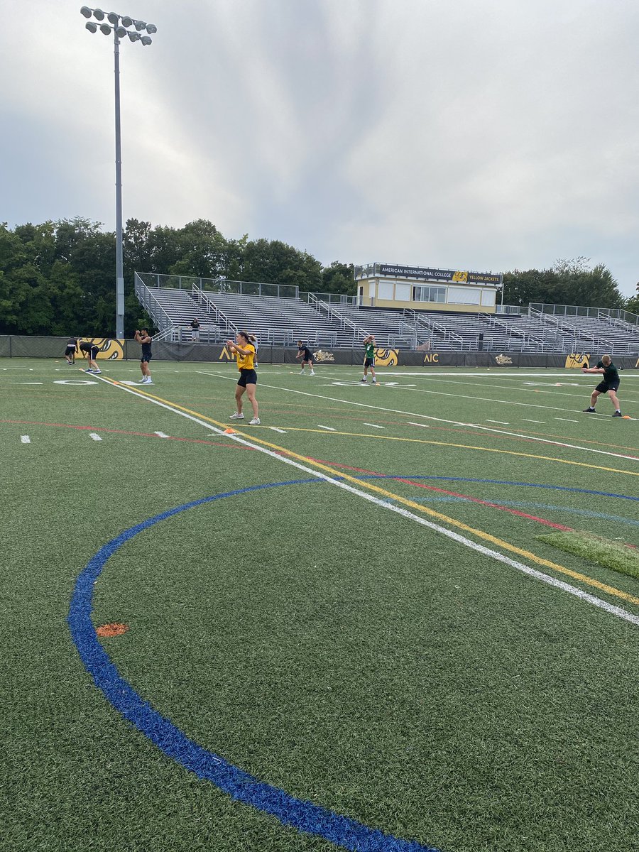 Great first SAAC Fitness Wednesday! Our own <a href="/BonnieRose33/">Bonnie Kennedy</a> dominated the workout! Hope to see more people next week!! #ne10saac #onehiveonefamily #AICSAACfitness