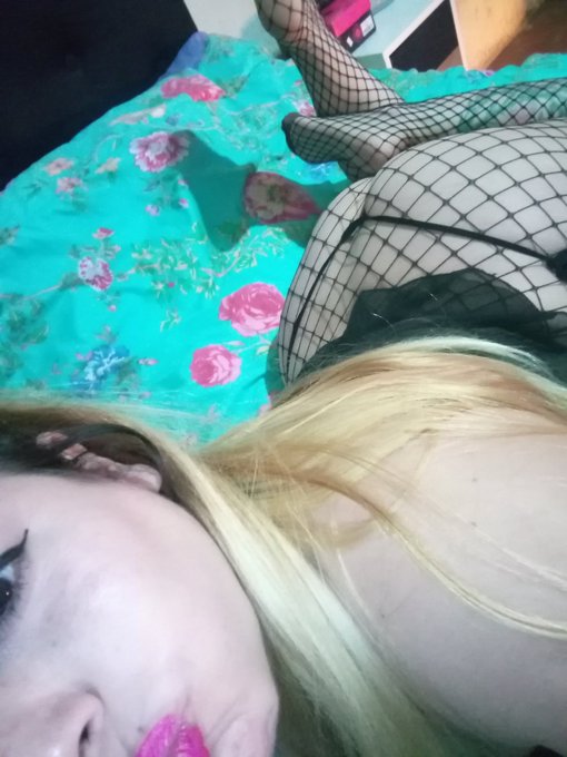 🥰 https://t.co/Cwmq4RvtOy<a href="/tag/camgirl"class="tags"><span>#camgirl</span></a>