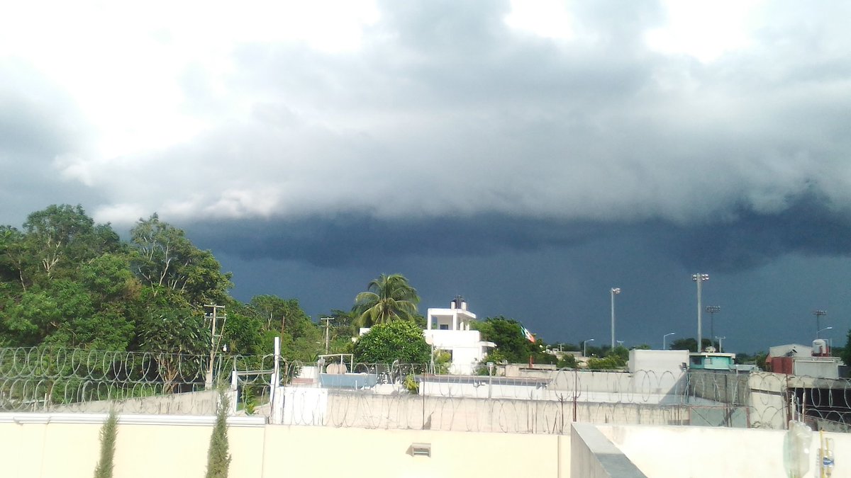 Y se nos viene una hermosa lluvia ...
