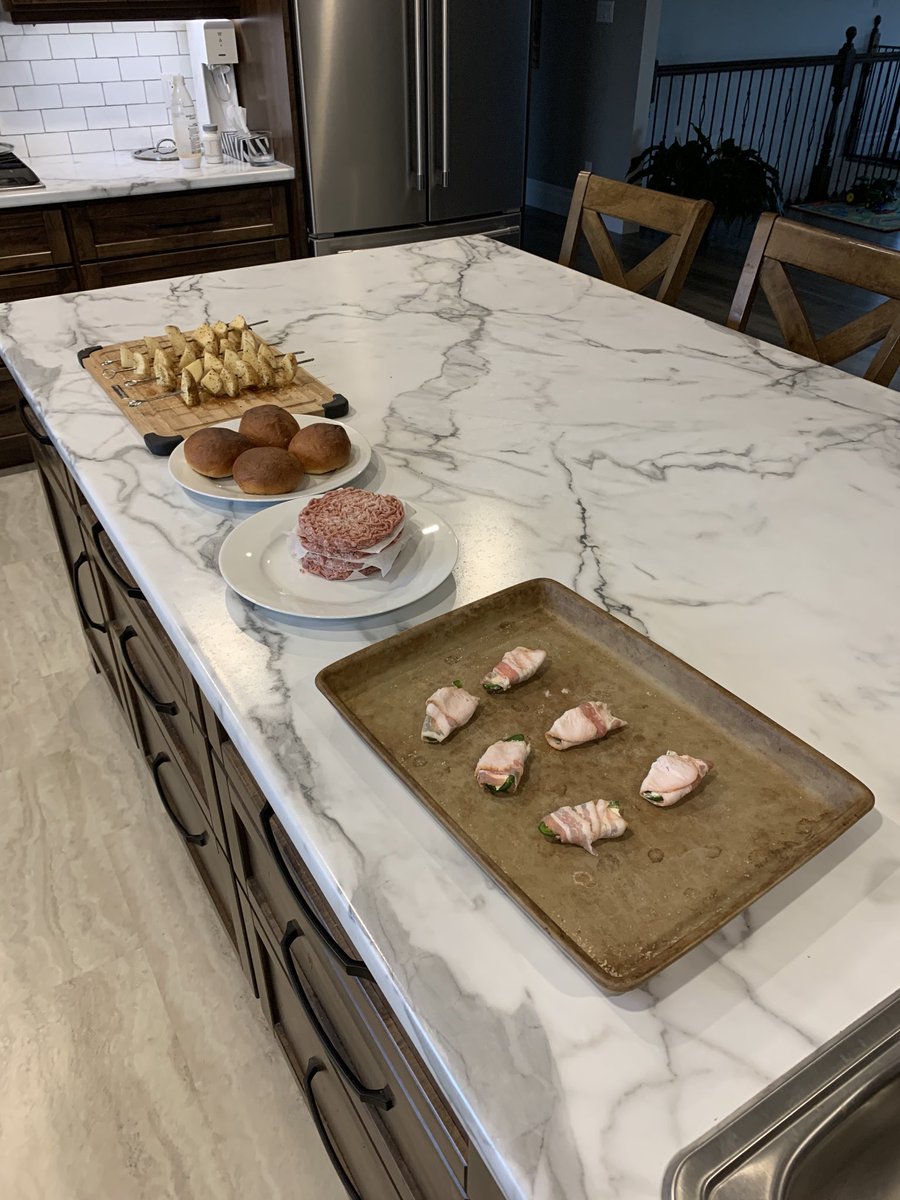 RLuymes's tweet photo. Just what the DR @LuymesNicole ordered!!! It’s part of a balanced diet... BBQ, burgers, and bacon. #cookingwithrob https://t.co/w6SgNNWcUD