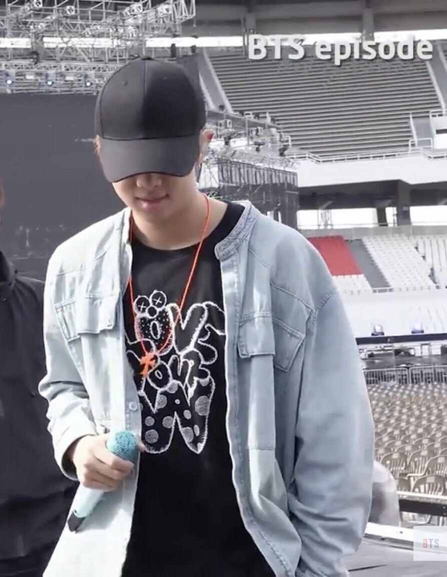 RM and J-Hope wore t-shirts designed to support the breast cancer awareness.