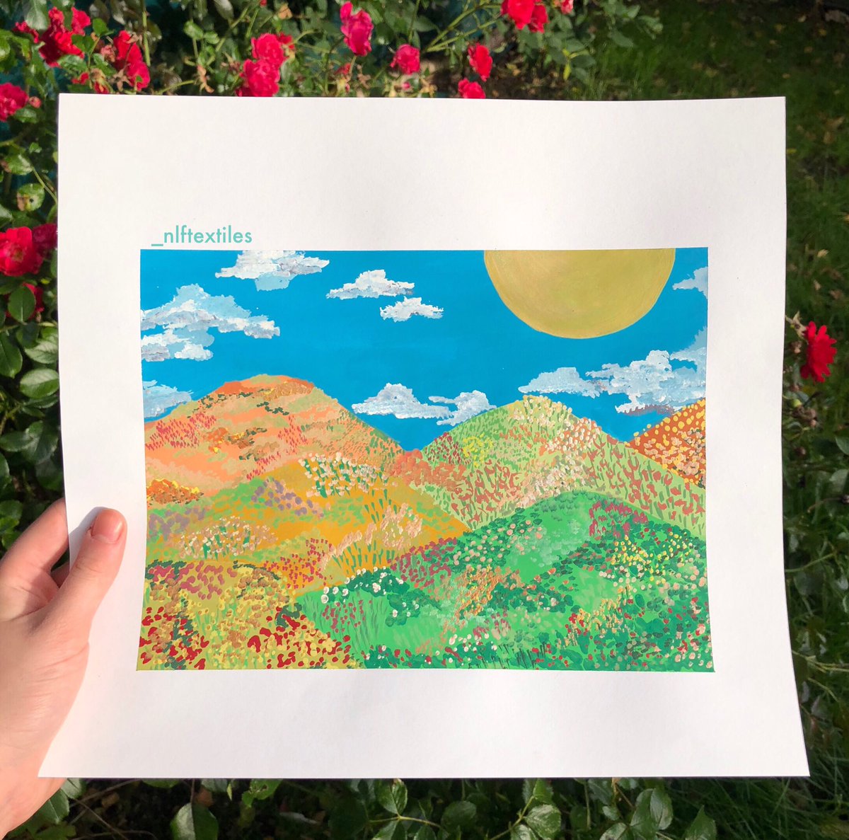 _nlftextiles's tweet photo. gouache paintingπΈππΏ
instagram: _nlftextiles
#gouache #painting #gouachepainting #landscapeart #smallbusiness #shopsmall #plants #print #digitalart #artanddesign #textilesstudent #artwork #retweet https://t.co/rKYAcBlEaa