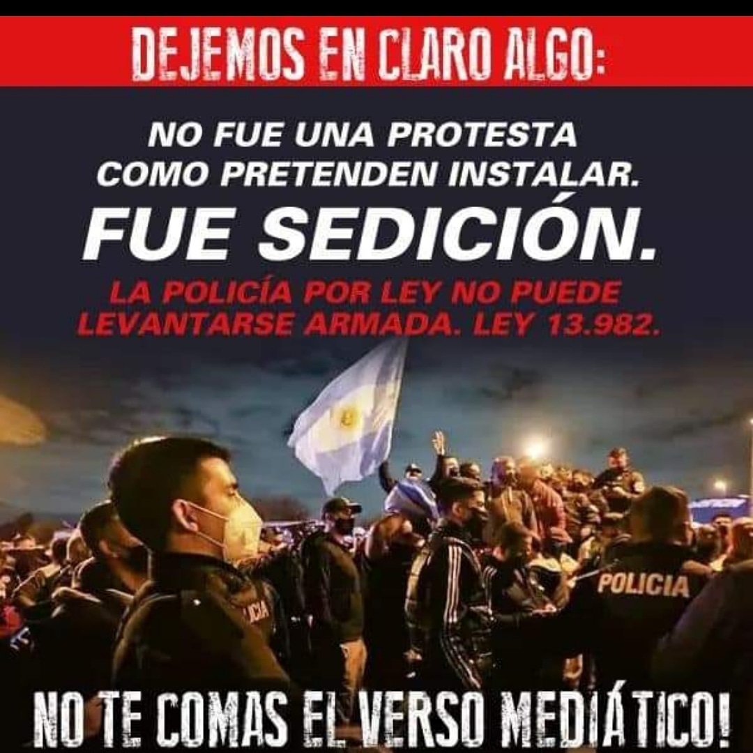 Charro_Legui's tweet photo. El reclamo es justo .
La forma , el tiempo y el lugar es incorrecto .
Lo dije ayer y hoy lo sostengo .
Rodear la quinta Presidencial de olivos es un ataque a la democracia .
Una protesta con armas no es protesta es "extorsion" y "apriete" . https://t.co/A2CulxU2pe