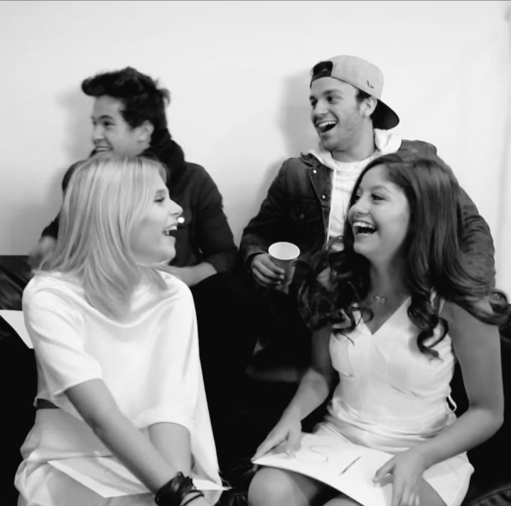 sevillabilgiler's tweet photo. ¿Qué pasó con Karol?
#AskValu
@VaLuZenere https://t.co/pTqdtDYNVk
