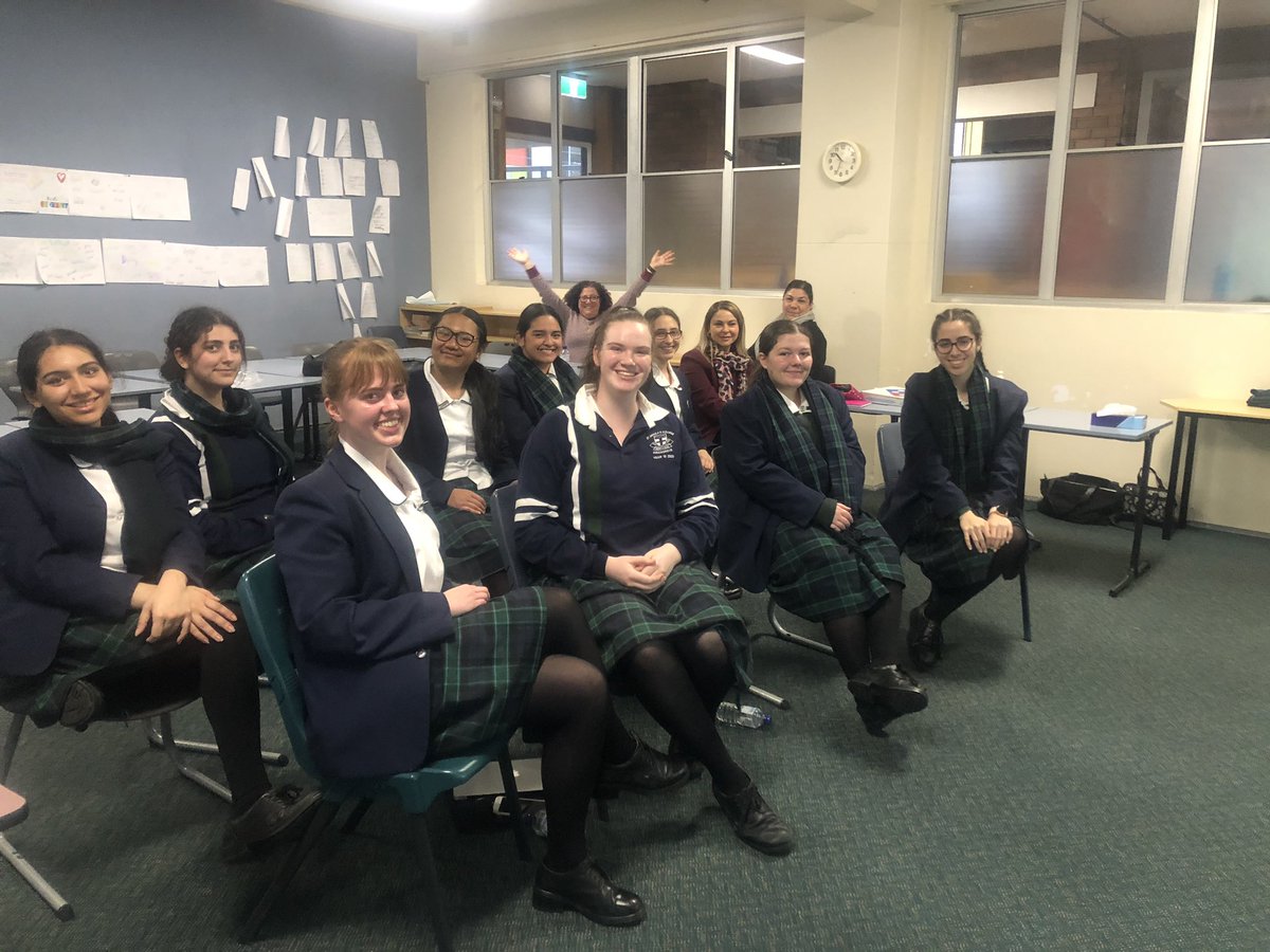 monkjuliemonk's tweet photo. #LifeWeek2020 #LifeNight @StUrsulas staff and students getting ready to participate in Catechesis and Q&A with @SydCathSchools staff and @CultureProject_ team. Delving into historical and current applications of human dignity. @Clearyreflects @antnader @MaryLeask https://t.co/Z65IvEqhjS