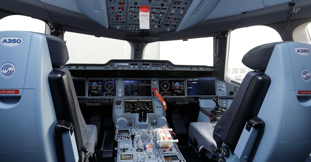 carina211's tweet photo. Airbus Redesigns A350 Center Console Because Pilots Keep Spilling Coffee on Critical Instruments

https://t.co/h63Vh0AuXh

#ux #uxdesign #humanfactors #HCI #design https://t.co/D1tIcEec6q