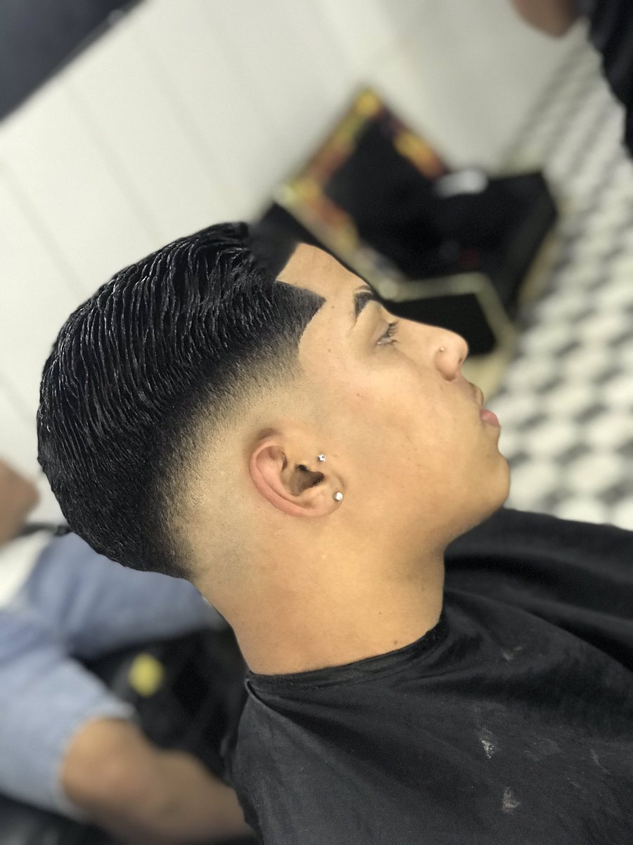farinhaducorte's tweet photo. Corte do jaca 📏📐✂️ https://t.co/htgyyXGh4s
