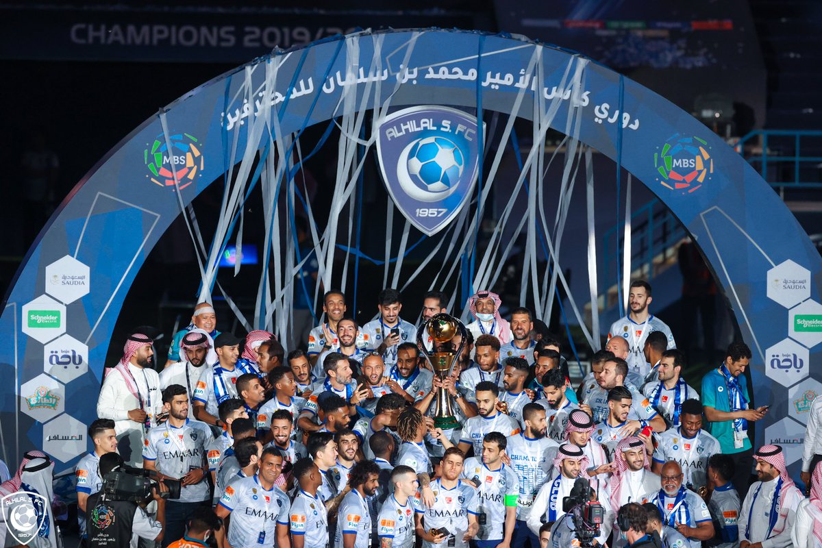 🎼 اطررررررب جماهيرك 🤩💙

#زعيم_الدوري 
#البطل_الطبيعي 🏆
#كبير_آسيا