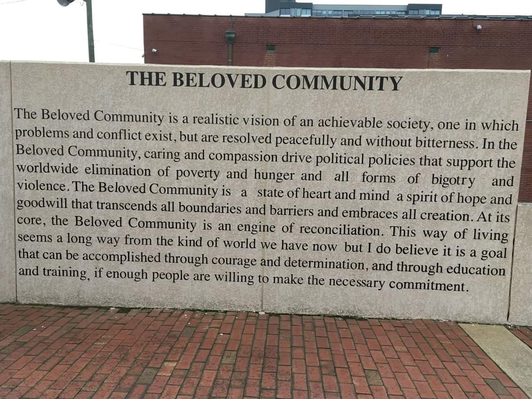 7HeartsTravel's tweet photo. The one thing that I love about Atlanta, Georgia is The King Center. Have you ever been there? #MartinLutherKing #CorettaScottKing #TheKingCenter #King #EbenezerBaptistChurch #Museum #Travel #Atlanta #History #Vacation https://t.co/PTXTpXRIQH