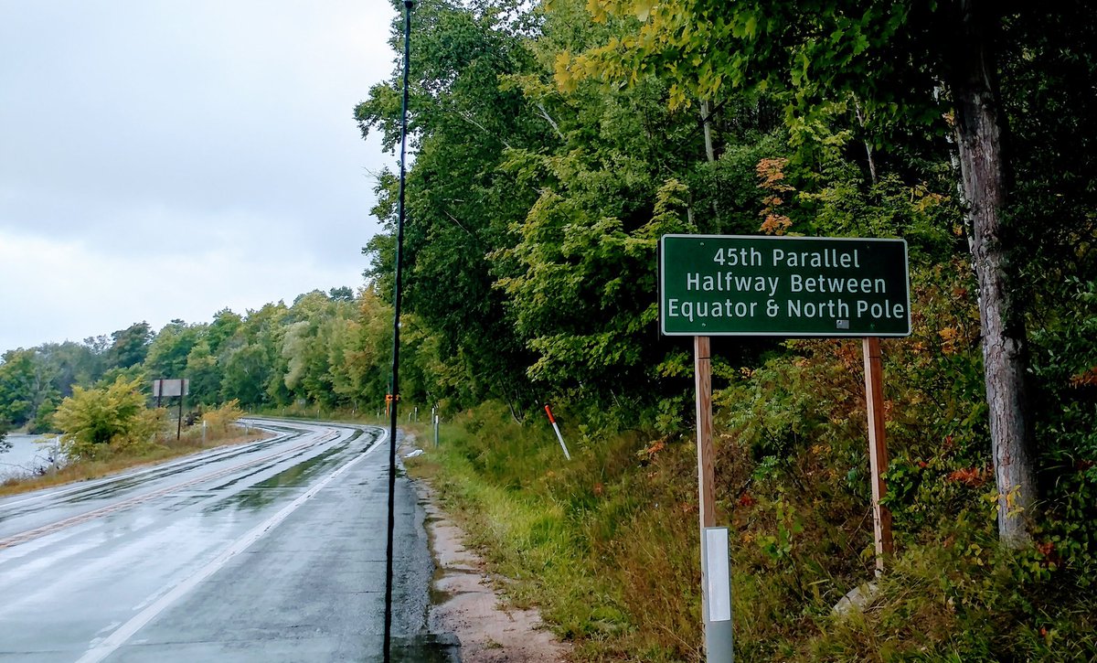 AdventuresErna's tweet photo. I am at the 45th Parallel Halfway Between Equator and North Pole. Cool huh?
Don't ask me to explain it, I am trying to figure it out too 😁
#LocalGuides #LetsGuide
#LocalGuidesConnect
#googlelocalguidesworld
#letsguideworldwide #GoogleMaps15 https://t.co/A38xwcVSmh