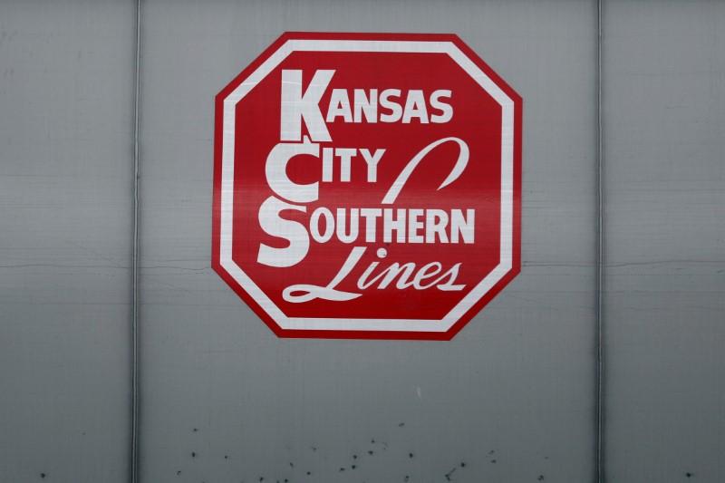 Reuters's tweet photo. Kansas City Southern rejects $20 billion takeover bid from investor group: WSJ https://t.co/h6hxVeCYVl https://t.co/wGZUmlLMFB