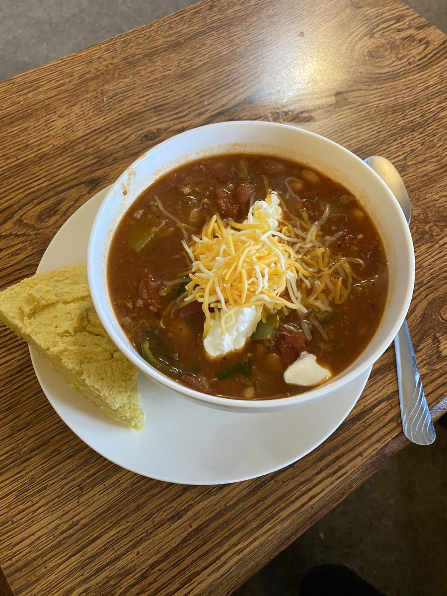 MNSeifried's tweet photo. @grahamelliot I made chilli based on yours from season one #MasterChef I hope I did you proud! https://t.co/tovzMcS2rX