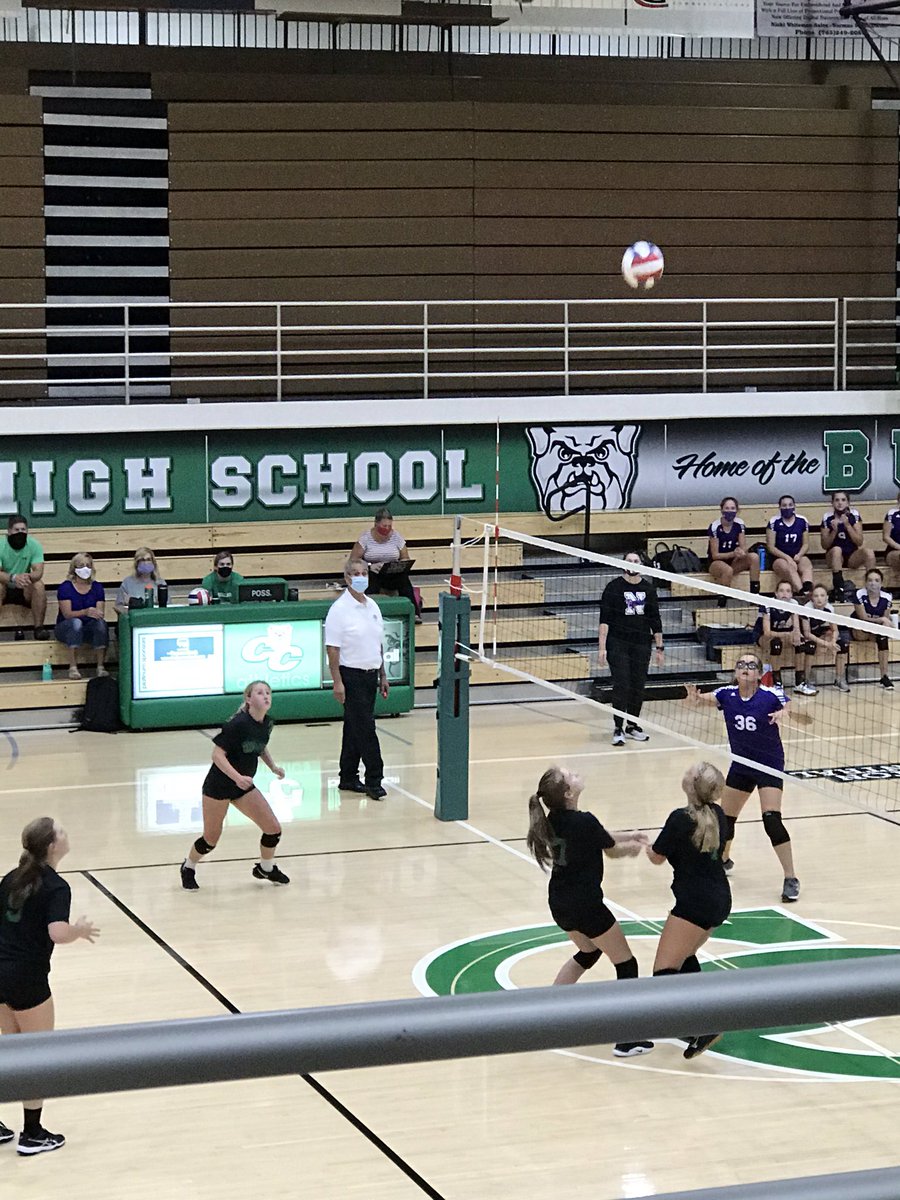 marshjesse94's tweet photo. Finally some 7th/8th sports..🏐 @CCAthleticDept @ccbulldogvb https://t.co/QQvU6Q3khG