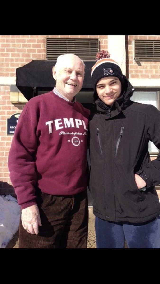 rick_theproblem's tweet photo. 6 years ago I met a Philly Coaching Legend and the High School Coach of Wilt Chamberlain, Cecil Mosenson. Thank you for all the stories you shared with me about the dominance and greatness of Wilt, and all the great stories about your coaching career. Rest Easy Coach ❤️🙏🏽 https://t.co/VgAmDxFjUG