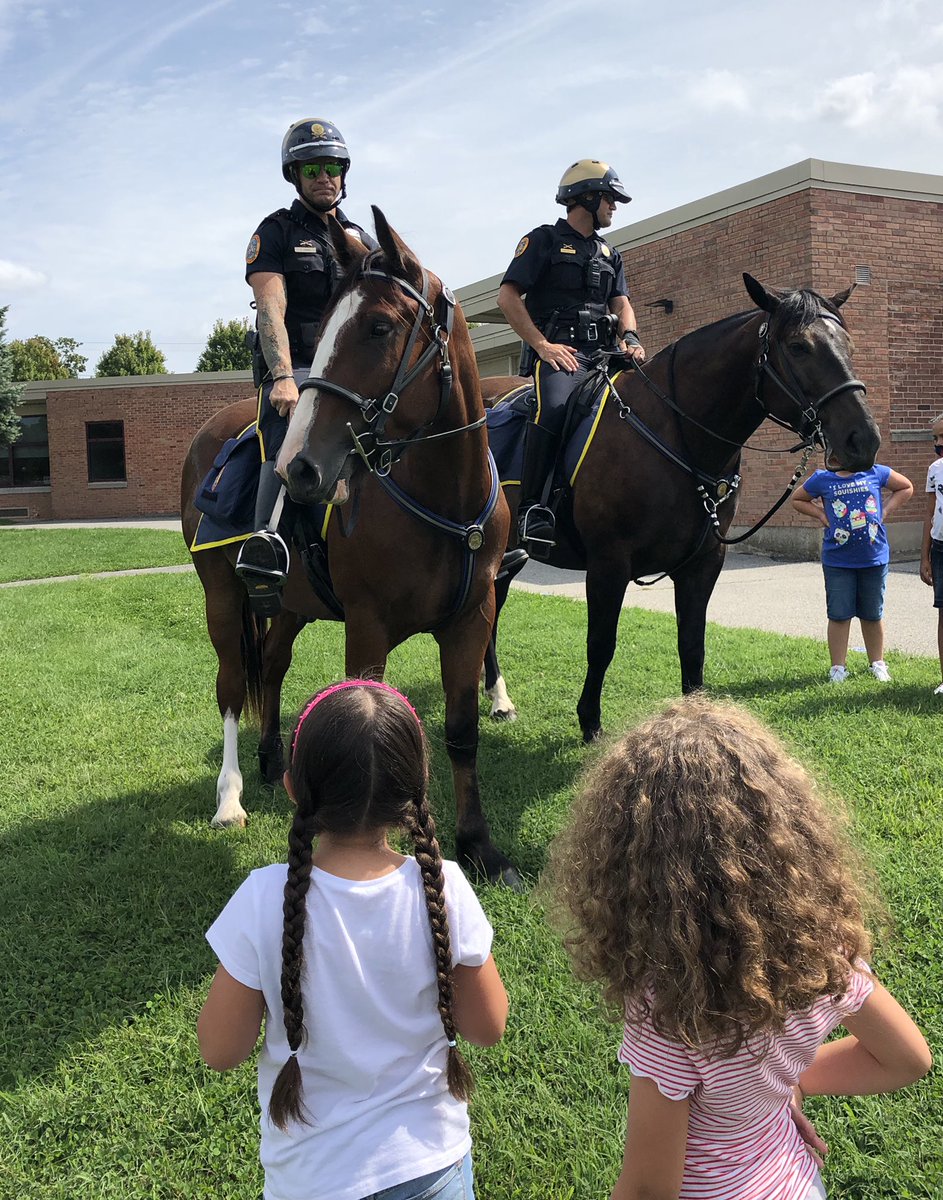 Thank you for the unexpected visit at recess today <a href="/BethlehemMPU/">Bethlehem Mounties</a>! Our first grade friends were so happy! You made their day! <a href="/BethlehemAreaSD/">BASD</a> <a href="/basd_jmoran/">Jill Moran</a> <a href="/BuchananPta/">James Buchanan Pta</a>