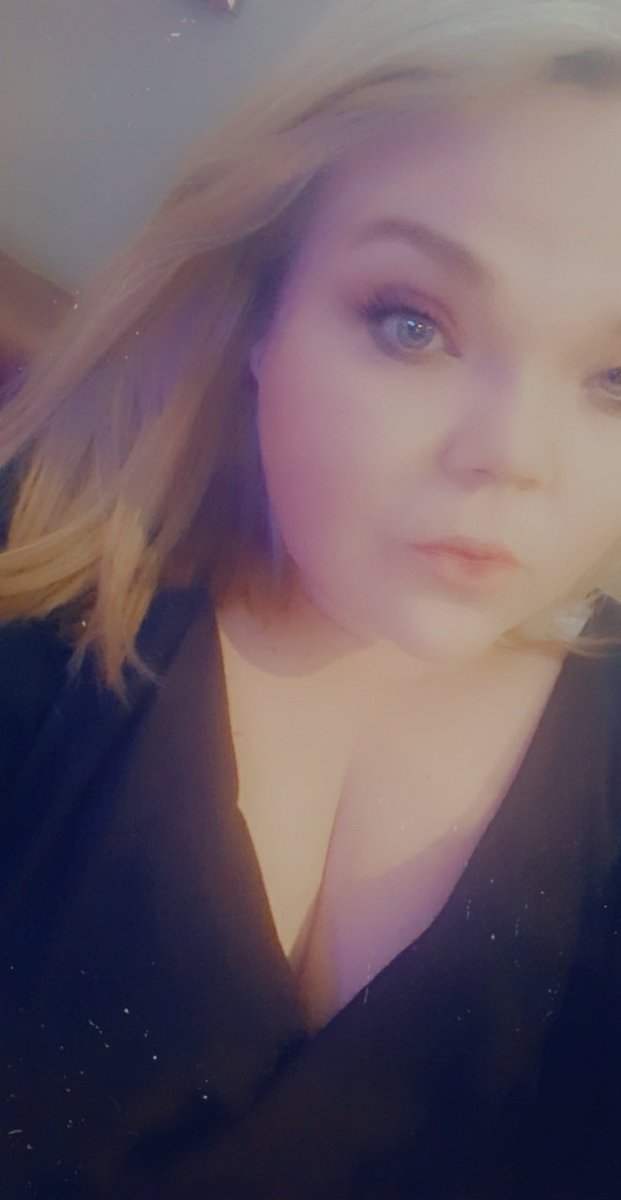kee2393's tweet photo. Need a sugardaddy or a paypig ... skint &amp; broke 😪😪 #bbw #humanatm #sugardaddyneededasap #paypigneeded https://t.co/lKonslDiBC